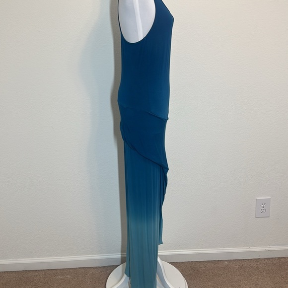 Young Fabulous & Broke Blue Ombre Maxi Dress
Large - Picture 8 of 12
